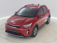 Usado Kia Stonic 100 CV (73 kW) 2024 Rojo SUV