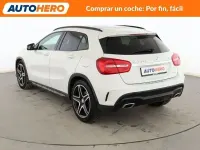 Usado Mercedes GLA220 AMG line 177 CV (130 kW) 2015 Blanco SUV