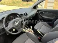 Usado Seat Cordoba 75 CV (55 kW) 2008 Gris / plata Berlina