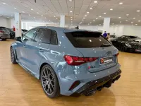 Usado Audi RS3 Sportback 400 CV (294 kW) 2025 Gris Utilitario