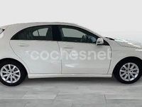 Usado Mercedes A180 Style 109 CV (80 kW) 2013 Blanco Berlina