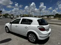 Usado Opel Astra Enjoy 95 CV (69 kW) 2009 Blanco Berlina