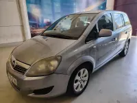 Usado Opel Zafira 110 CV (80 kW) 2010 Gris / plata Monovolumen