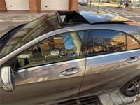 Usado Mercedes A180 Urban 109 CV (80 kW) 2015 Gris / plata Berlina