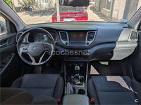 Usado Hyundai Tucson 115 CV (84 kW) 2016 Gris / plata SUV