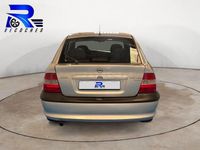 Usado Opel Vectra Comfort 100 CV (73 kW) 2001 Gris / plata Berlina