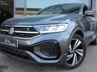 Usado VW T-Roc R-line 150 CV (110 kW) 2022 Gris / plata SUV