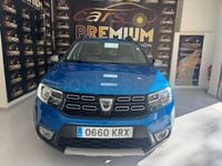 Usado Dacia Sandero Essentiel 90 CV (66 kW) 2019 Azul Berlina