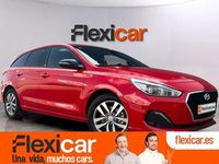 Usado Hyundai i30 GO! 120 CV (88 kW) 2019 Rojo Familiar