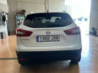 Usado Nissan Qashqai N-Connecta 110 CV (80 kW) 2017 Blanco SUV