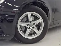 Usado Audi A4 150 CV (110 kW) 2018 Negro Familiar