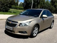 Usado Chevrolet Cruze LS 125 CV (91 kW) 2010 Beige Berlina