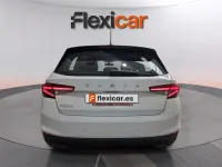 Usado Skoda Fabia 150 CV (110 kW) 2024 Blanco Utilitario