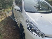Usado Peugeot 208 82 CV (60 kW) 2019 Blanco Utilitario