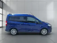 Usado Ford Tourneo Courier Titanium 95 CV (69 kW) 2016 Azul Monovolumen