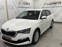 Usado Skoda Scala Ambition 110 CV (80 kW) 2021 Blanco Utilitario