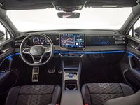 Usado VW Tiguan R-line 150 CV (110 kW) 2024 Blanco SUV