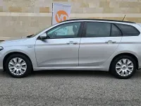 Usado Fiat Tipo Mirror 120 CV (88 kW) 2020 Gris / plata Familiar