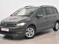 Usado VW Touran Business 150 CV (110 kW) 2021 Gris Monovolumen