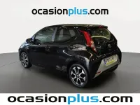 Usado Toyota Aygo X-play 72 CV (52 kW) 2020 Negro Utilitario