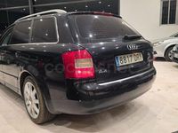 Usado Audi A4 130 CV (95 kW) 2003 Negro Familiar