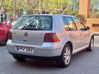 Usado VW Golf IV 110 CV (80 kW) 2001 Gris / plata Berlina