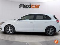 Usado Hyundai i30 116 CV (85 kW) 2021 Blanco Familiar