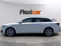 Usado Seat Leon XCELLENCE 150 CV (110 kW) 2022 Blanco Familiar