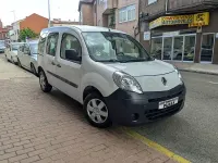 Begagnad Renault Kangoo 70 HK (51 kW) 2010 Vit Kombi