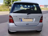 Usado Mercedes A170 Elegance 95 CV (69 kW) 2003 Gris / plata Monovolumen