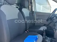 Usado Dacia Dokker Essentiel 102 CV (75 kW) 2019 Blanco Monovolumen
