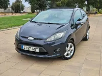 Usado Ford Fiesta Sport 90 CV (66 kW) 2009 Gris / plata Berlina