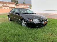 Usado Volvo S60 Momentum 185 CV (136 kW) 2006 Negro Berlina