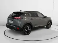Usado Peugeot 2008 Allure 130 CV (95 kW) 2024 Gris / plata SUV