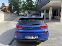 Usado Hyundai i30 GO! 120 CV (88 kW) 2018 Azul Berlina
