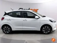 Używany Hyundai i10 67 KM (49 kW) 2023 Biały Hatchback