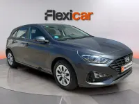 Begagnad Hyundai i30 110 HK (80 kW) 2022 Grå Sedan