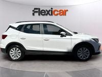 Usado Seat Arona Reference 95 CV (69 kW) 2022 Blanco SUV