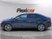 Usado Seat Toledo Style 110 CV (80 kW) 2017 Azul Utilitario