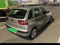 Usado Seat Ibiza 60 CV (44 kW) 2001 Gris / plata Utilitario