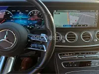 Usado Mercedes E300 320 CV (235 kW) 2021 Blanco Familiar