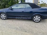 Usado Opel Astra 147 CV (108 kW) 2002 Azul Descapotable