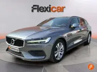Usado Volvo V60 Momentum 150 CV (110 kW) 2019 Negro Familiar