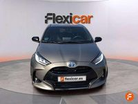 Usado Toyota Yaris Hybrid Plus 116 CV (85 kW) 2022 Verde Utilitario
