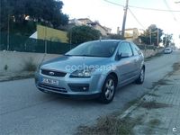 Usado Ford Focus Sport 109 CV (80 kW) 2005 Azul Berlina