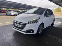 Usado Peugeot 208 Style 82 CV (60 kW) 2018 Blanco Utilitario