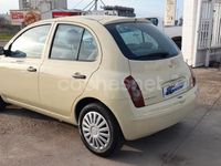 Usado Nissan Micra Acenta 82 CV (60 kW) 2005 Beige Berlina