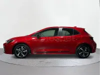 Usado Toyota Corolla Active 140 CV (102 kW) 2025 Rojo Berlina