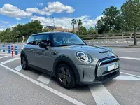 Usado Mini Cooper SE 135 kW (184 CV) 2021 Eléctrico Utilitario