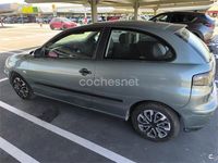Usado Seat Ibiza Reference 100 HP (73 kW) 2006 Cinzento Citadino